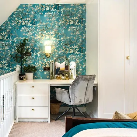 Apartment Pipe Lane - Charming 3 Bedroom House